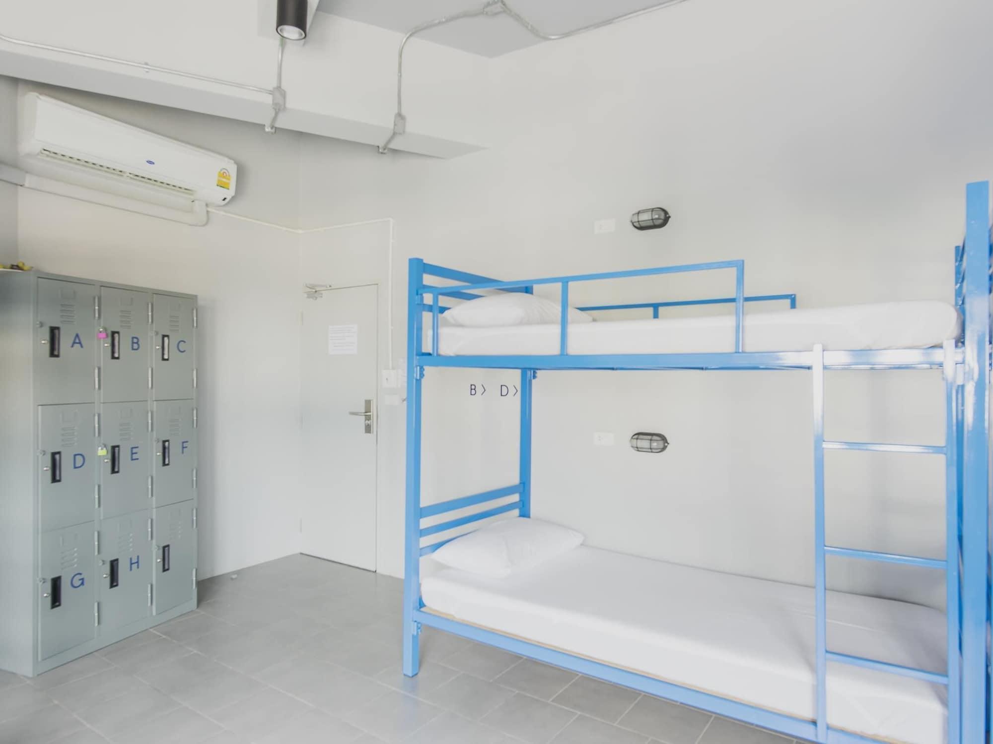 Loftel Station Hostel Bangkok Eksteriør bilde